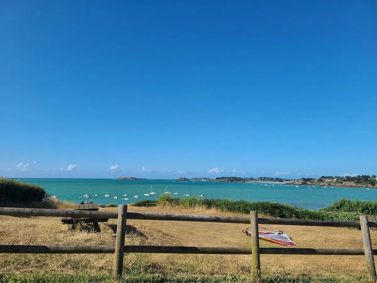 Maison De Campagne A 12 Min De La Premiere Plage Pluduno 別荘